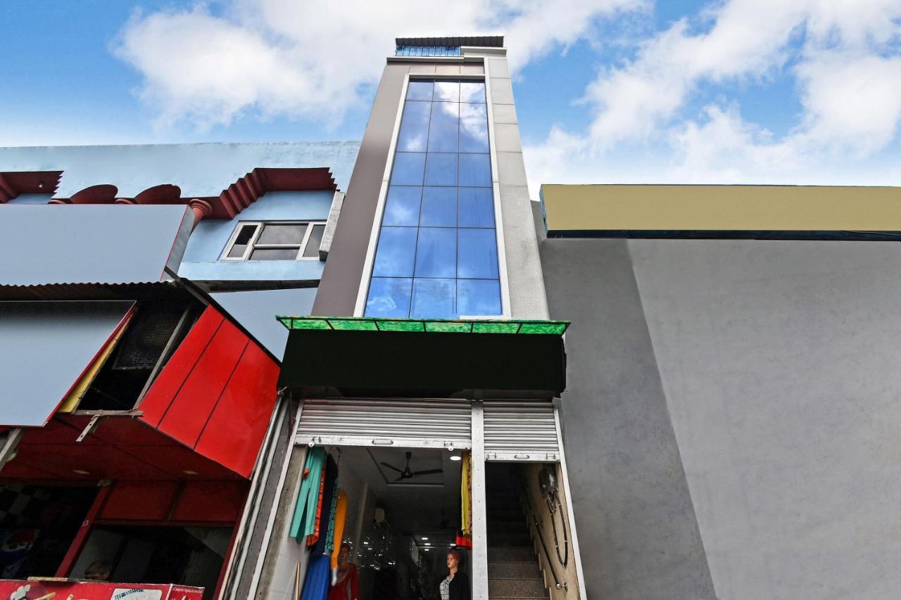 Oyo 49672 Hotel Galaxy Moradabad Bagian luar foto